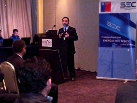 SEC participa en Seminario sobre Normativa de alumbrado público en Puerto Varas