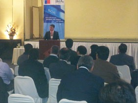 SEC analiza temas de tarifas y concesiones eléctricas en Seminario realizado en Viña del Mar