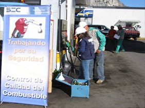 SEC Aysén verifica calidad del combustible que se comercializa en la Undécima Región