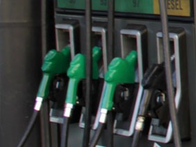 SEC V Región clausura tres Estaciones de Servicios de la zona y cursa multas por 300 UTM