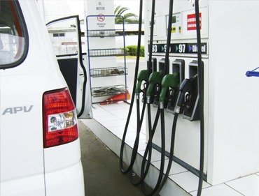 SEC Atacama reitera prohibición de carga de combustibles a vehículos en la vía pública