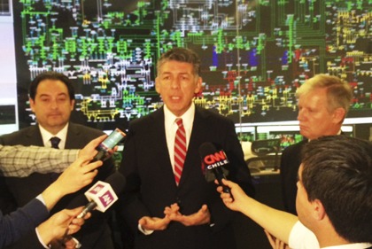 SEC señala que cantidad de horas sin luz que afectó a hogares chilenos bajó un 34% en 2016