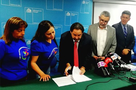 Ministerio de Energía y Empresas Eléctricas dan a conocer medidas para resguardar salud de pacientes electrodependientes