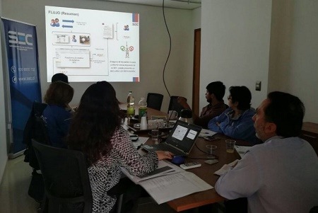 SEC Los Lagos capacita a funcionarios de cinco municipios para recibir reclamos de usuarios