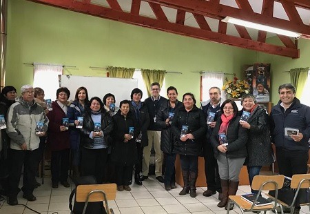 SEC Los Ríos responde consultas vinculadas al uso de los energéticos a vecinos en Panguipulli y Río Bueno