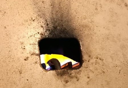 SEC Valparaíso reitera prohibición de instalar calefones en baños tras muerte de joven por inhalación de monóxido de carbono