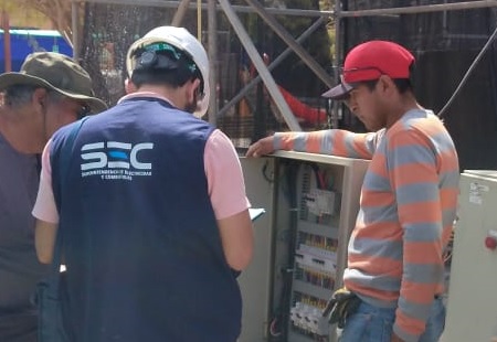 SEC Tarapacá fiscaliza que instalaciones eléctricas habilitadas por la Expo Huara 2020 sean seguras