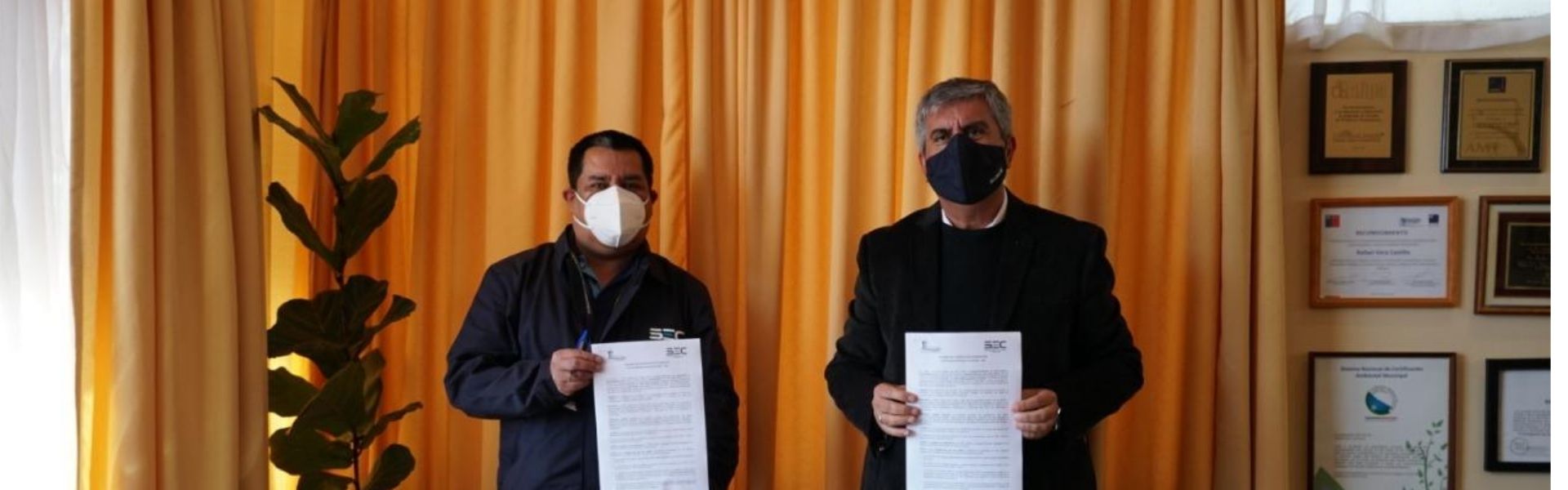 SEC firma convenio para que habitantes de Vicuña presenten en el municipio reclamos vinculados a los energéticos