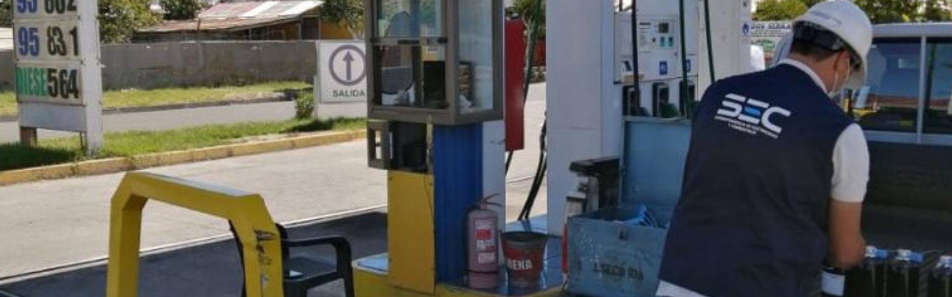 SEC Ñuble fiscaliza calidad del combustible a la venta en estaciones de servicio en Yungay, Pinto y Chillán