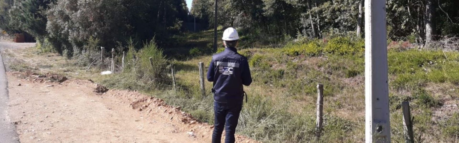 SEC Ñuble fiscaliza en Pinto trabajos instruidos a Copelec para entregar un suministro continuo y seguro