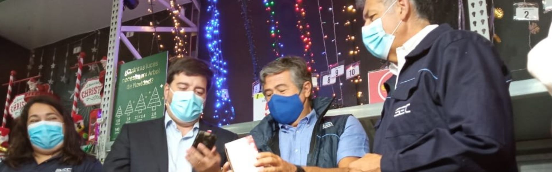 SEC fiscaliza venta de guirnaldas navideñas a pocas semanas de festejos de Fin de Año