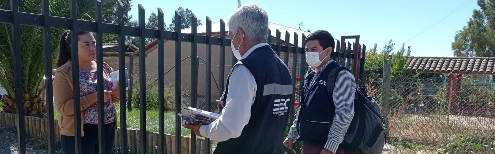 SEC O’Higgins fiscaliza en Marchigüe operación de la red eléctrica y recibe consultas ciudadanas sobre los energéticos