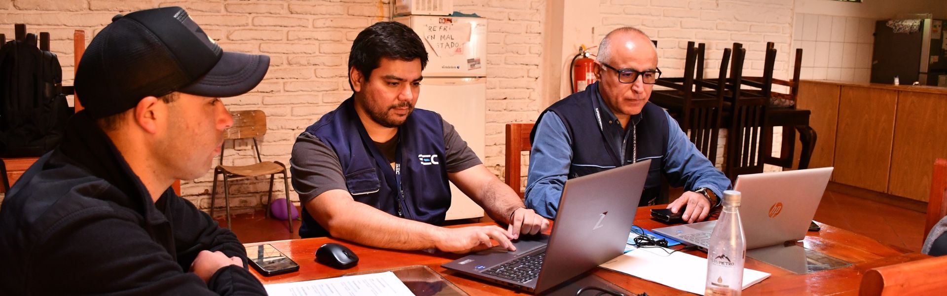 SEC O’Higgins capacita a personal municipal de Navidad para recibir consultas y reclamos de la ciudadanía