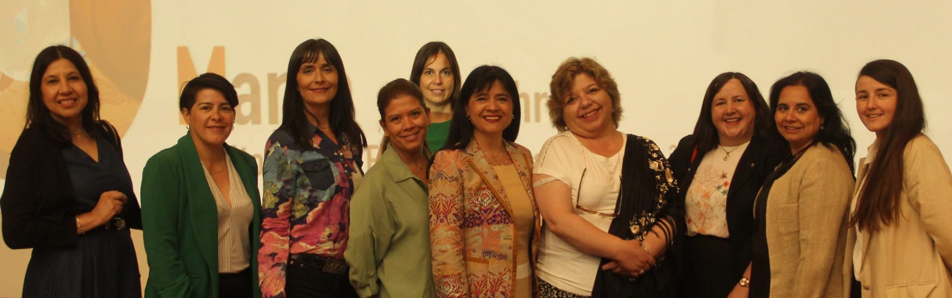 Superintendenta SEC participa en conversatorio sobre mujer e industria energética