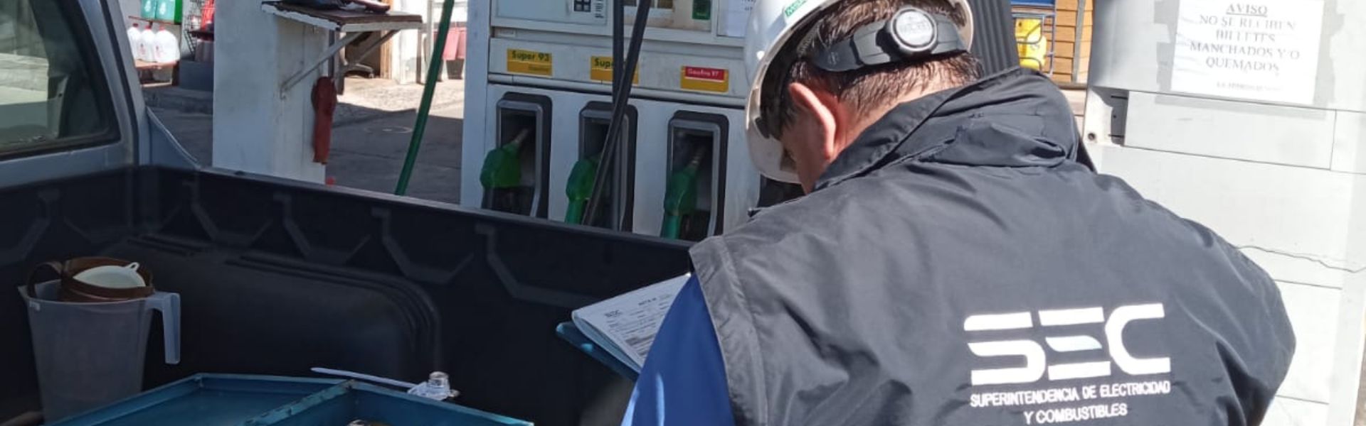 SEC Ñuble fiscaliza calidad del combustible y seguridad en estaciones de servicio de Bulnes y Quillón