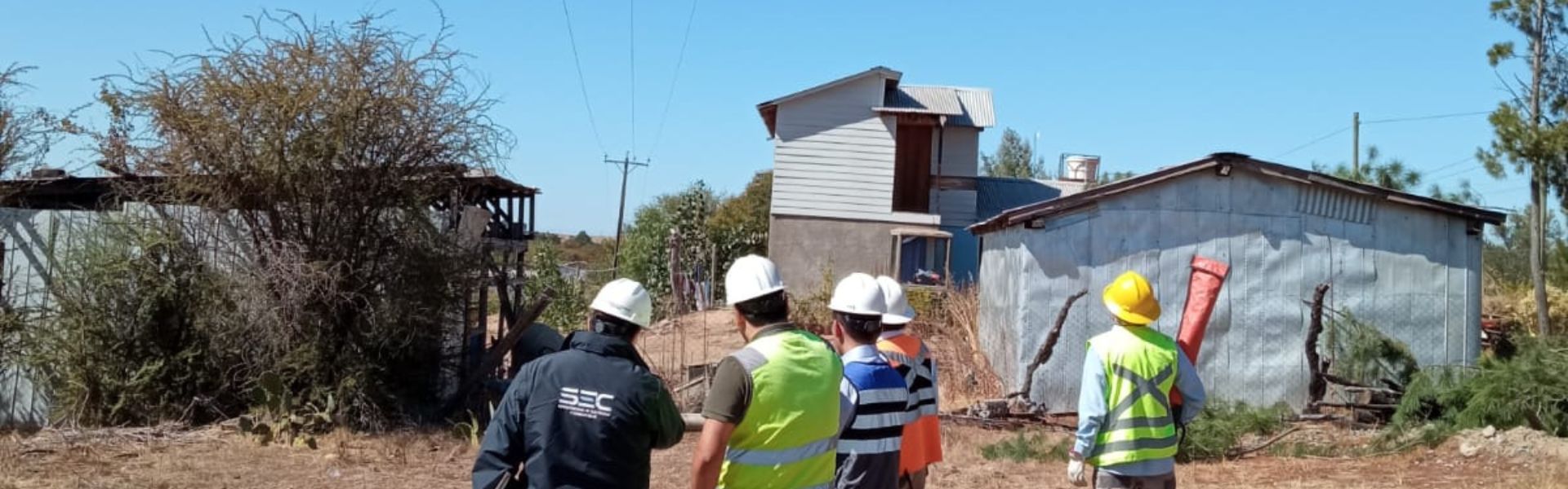 SEC Ñuble fiscaliza mantenimiento de la línea Hualte-Quirihue tras falla que provocó corte de luz en cuatro comunas