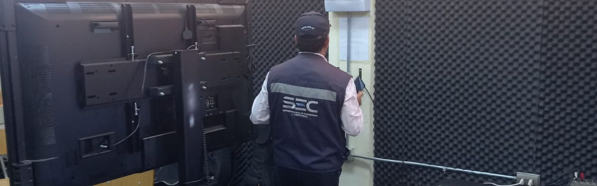 SEC Valparaíso fiscaliza instalaciones eléctricas y de gas en colegios de Concón para garantizar la seguridad de la comunidad educativa