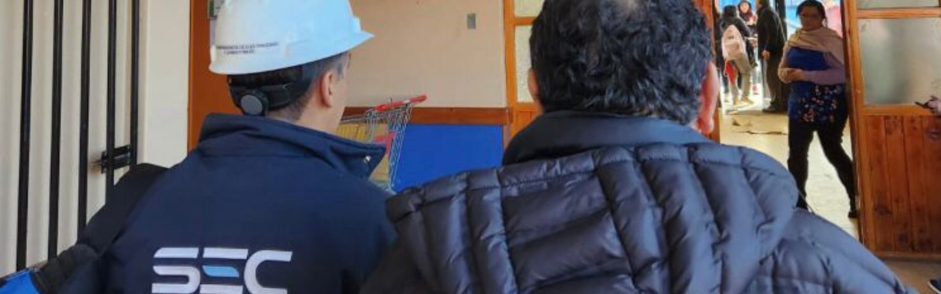SEC Los Ríos fiscaliza instalaciones eléctricas y de gas en colegios y jardines infantiles de Valdivia