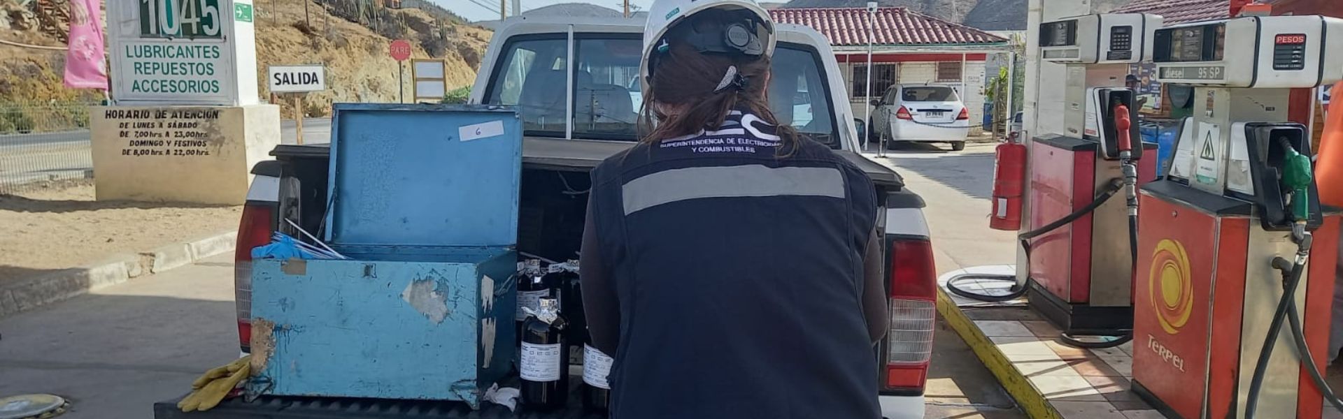 SEC Coquimbo fiscaliza calidad del combustible que se comercializa en estación de servicio de la comuna de Canela