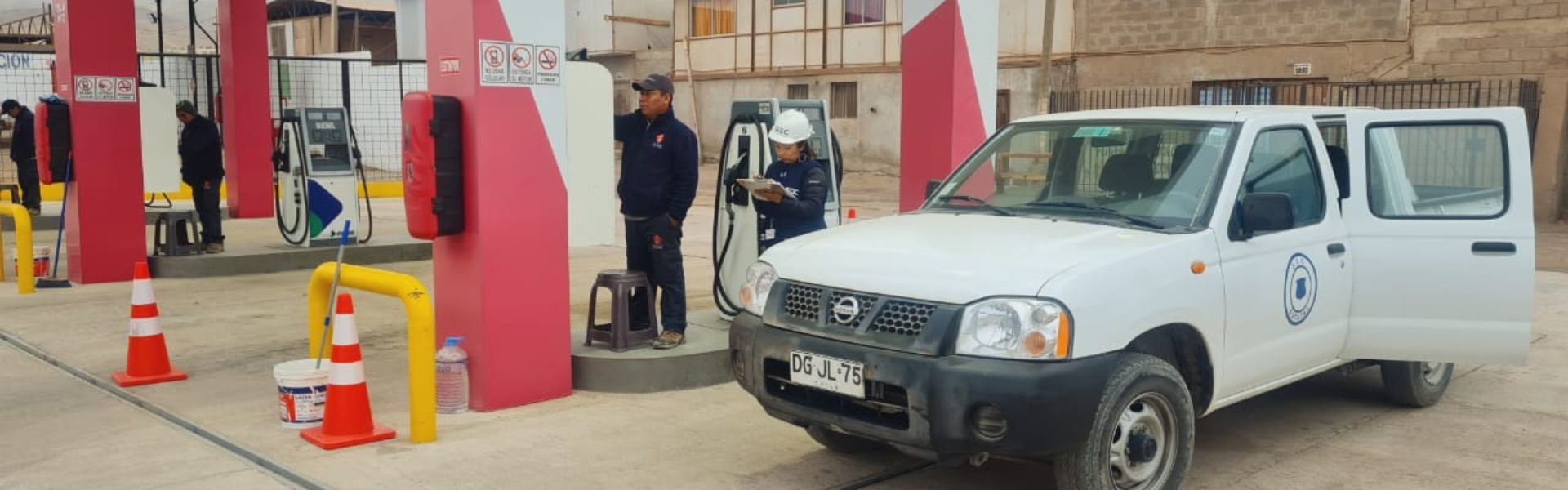 SEC Tarapacá fiscaliza calidad del combustible y del gas licuado que se comercializa en la región