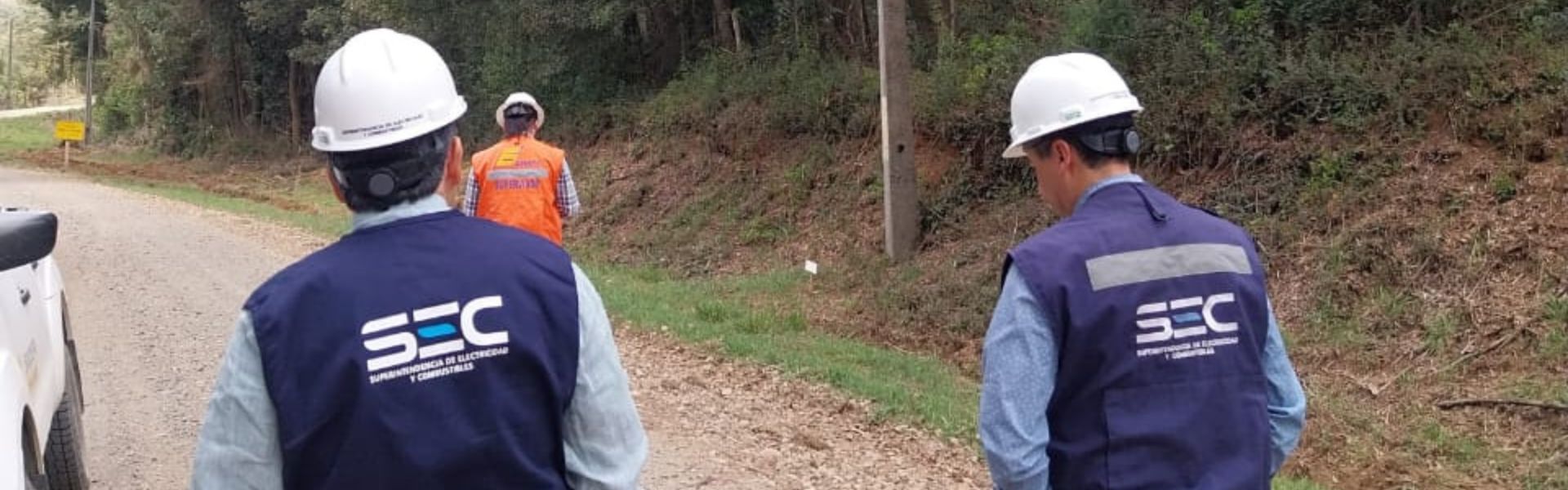 SEC Los Ríos inspecciona avance en los planes de acción instruidos a SOCOEPA para mejorar el suministro eléctrico de sus clientes