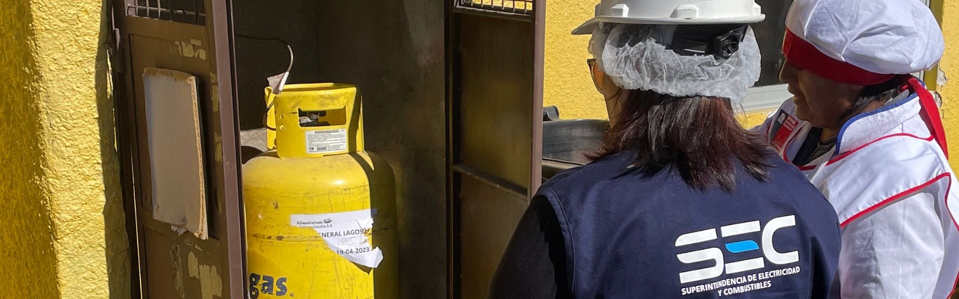 SEC Arica y Parinacota realiza seguimiento a mejoras en las instalaciones eléctricas y de gas de establecimientos educacionales de la región