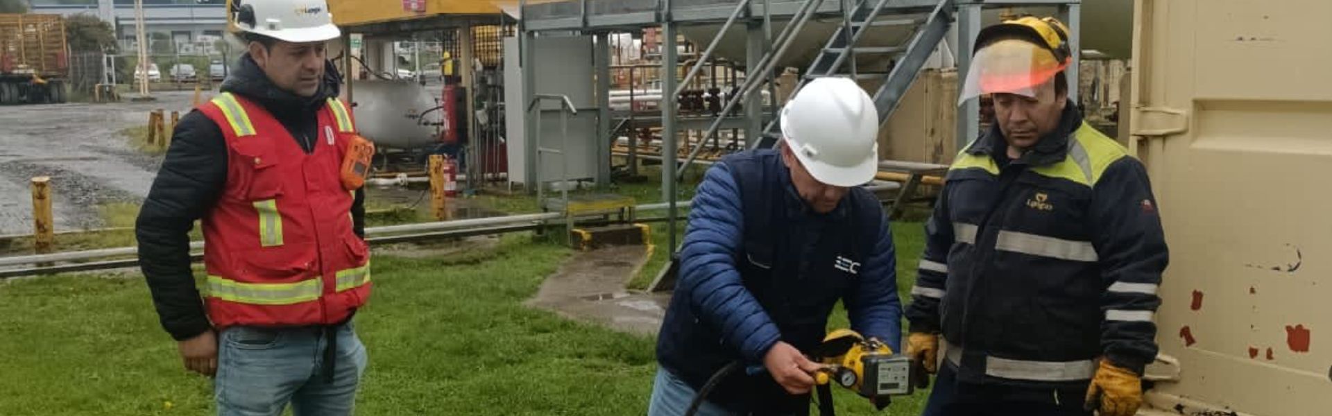 SEC Los Lagos fiscaliza plantas de Gas Licuado de Petróleo para asegurar la calidad del combustible que se comercializa en la región