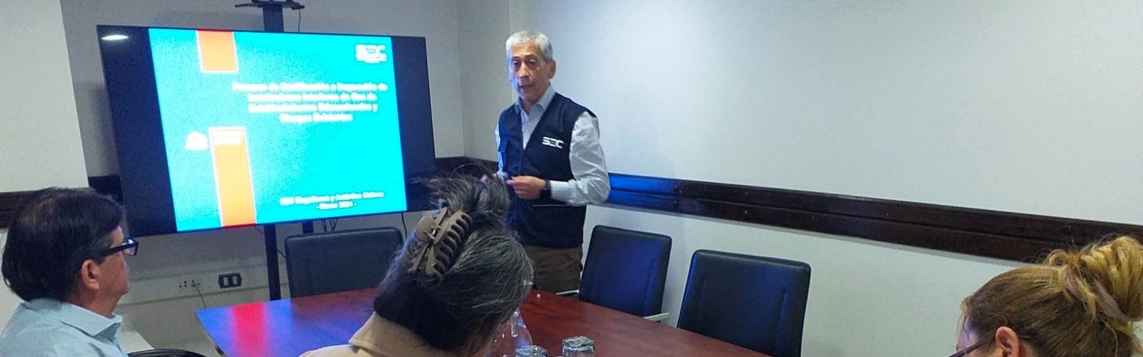 SEC Magallanes capacita a funcionarios del Servicio Local de Educación Pública para un uso seguro del gas en los colegios