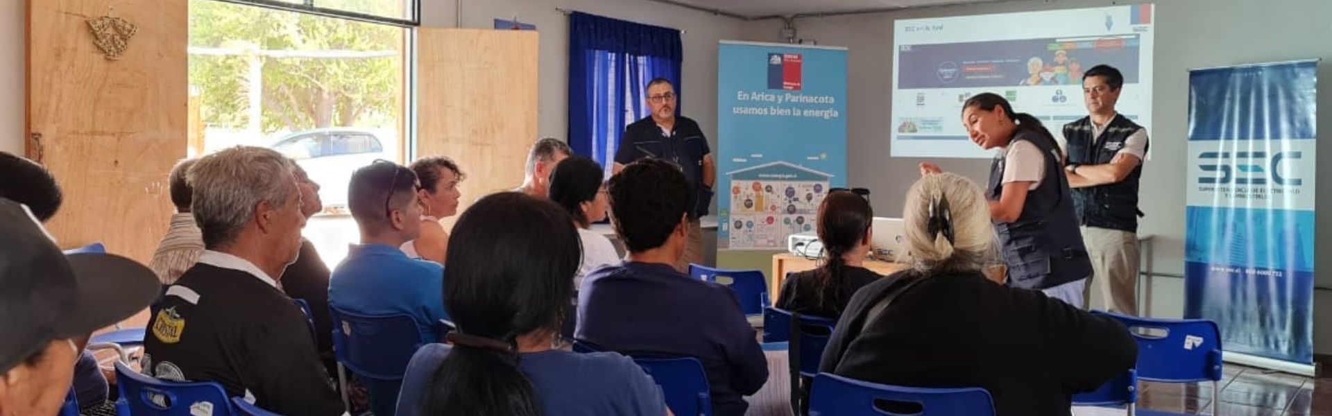 SEC Arica y Parinacota y Seremi de Energía capacitan a comunidad del Valle de Chaca sobre deberes y derechos en el ámbito eléctrico