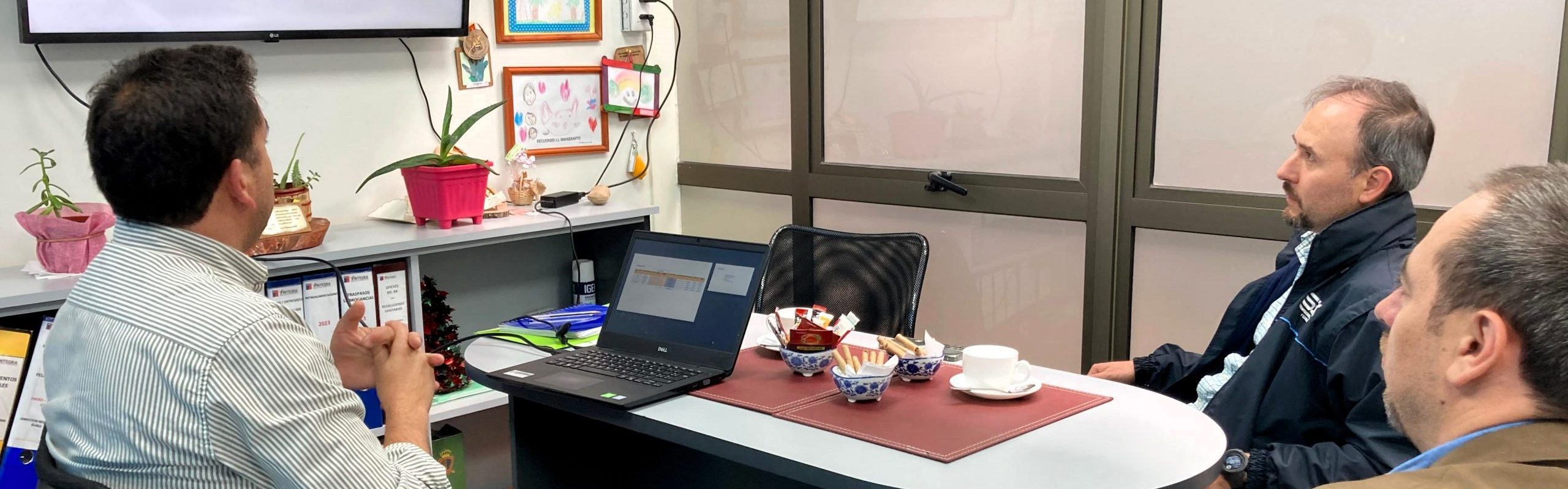 SEC Ñuble se reúne con Director de Fundación Integra para brindar asesoría en la solicitud de ampliación de capacidad de suministro eléctrico en jardines infantiles y salas cunas