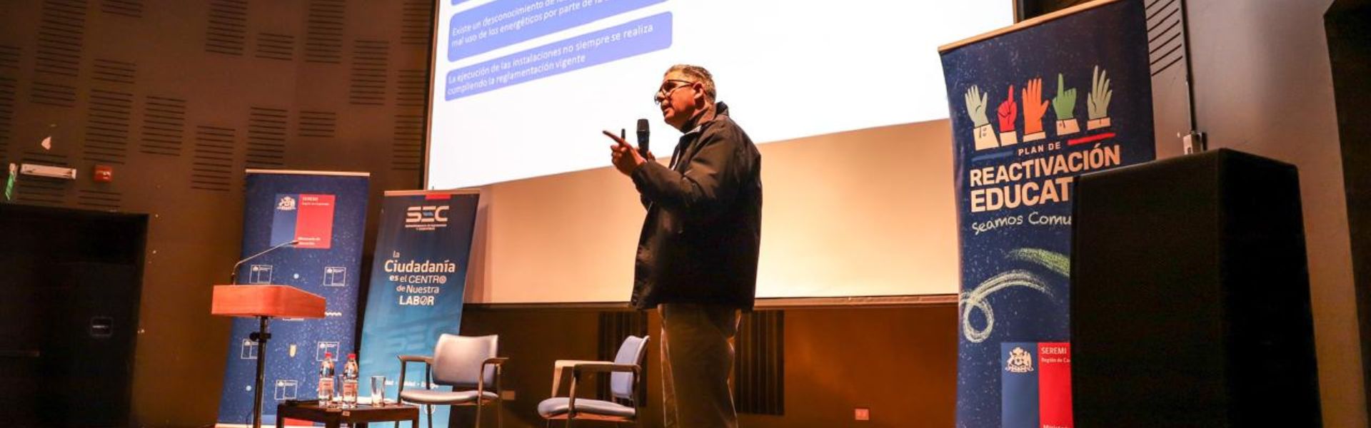 Recuerdan a colegios y jardines infantiles de Coquimbo la importancia de contar con su SELLO VERDE al día