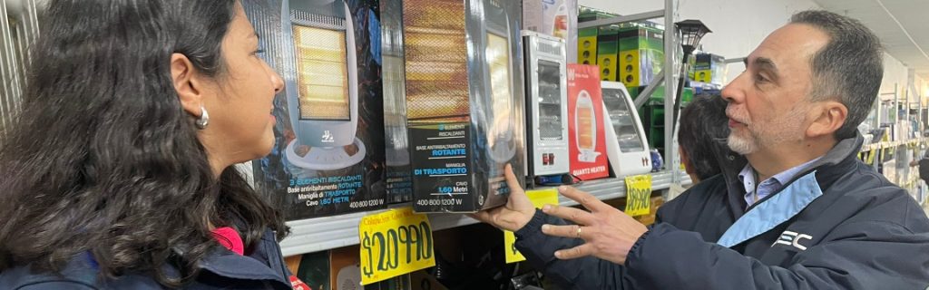 SEC Biobío y Seremi de Energía detectan productos a la venta sin SELLO SEC en local comercial de Concepción