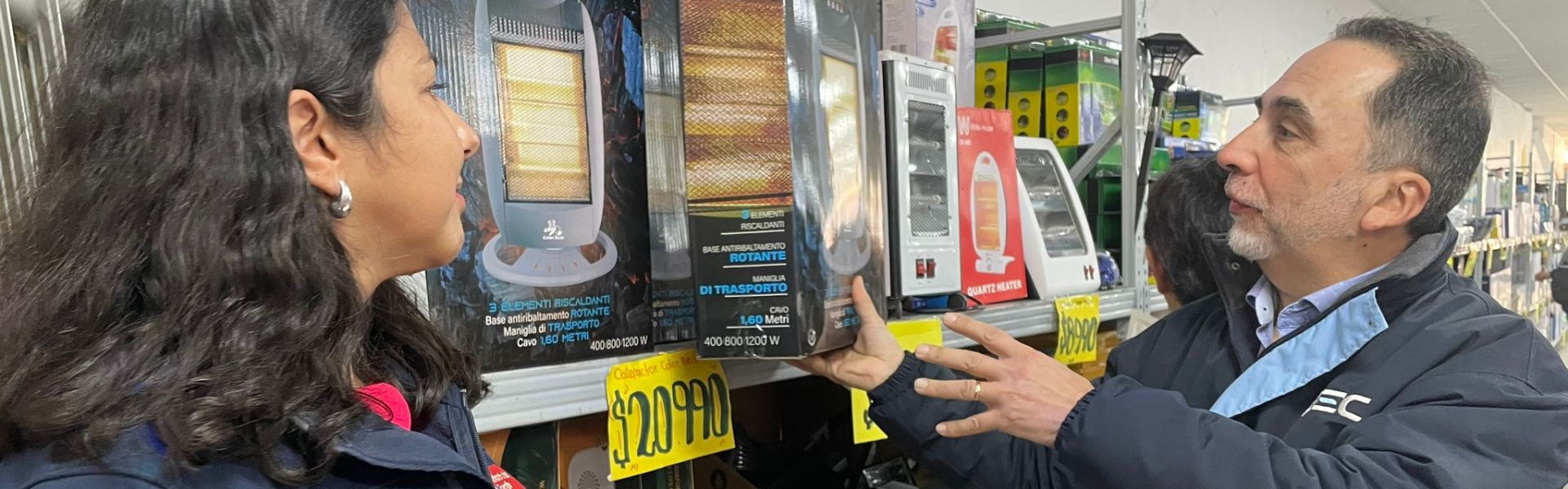 SEC Biobío y Seremi de Energía detectan productos a la venta sin SELLO SEC en local comercial de Concepción