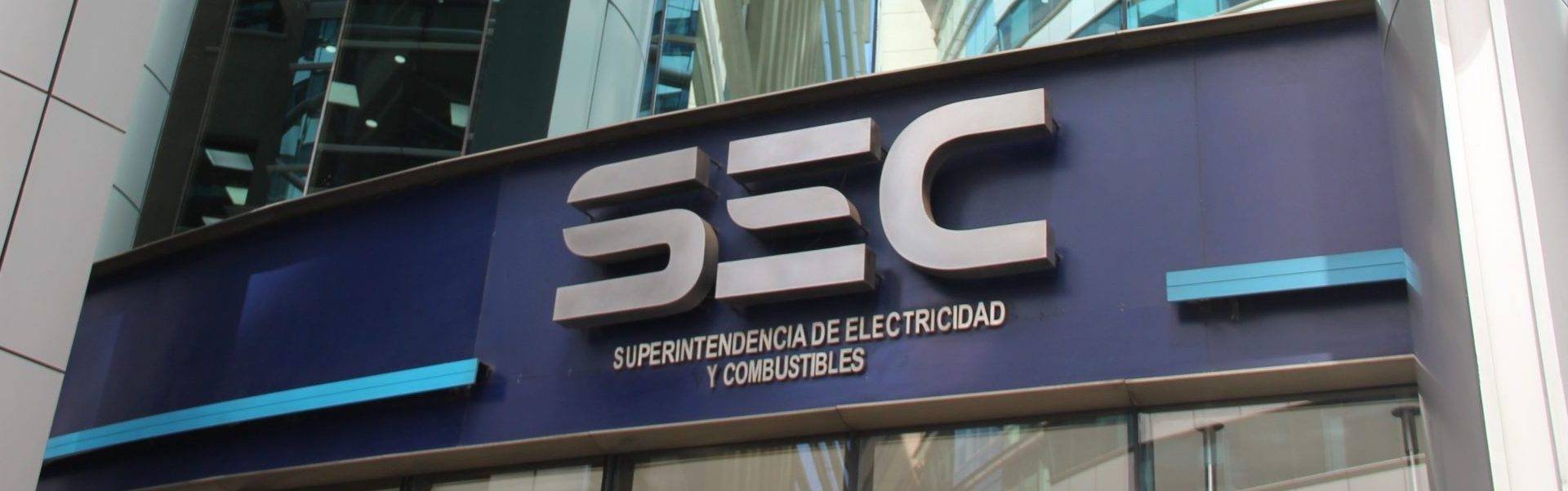 SEC aplica casi $700 millones en multas a empresas eléctricas ENGIE y REDENOR por masivo corte de luz