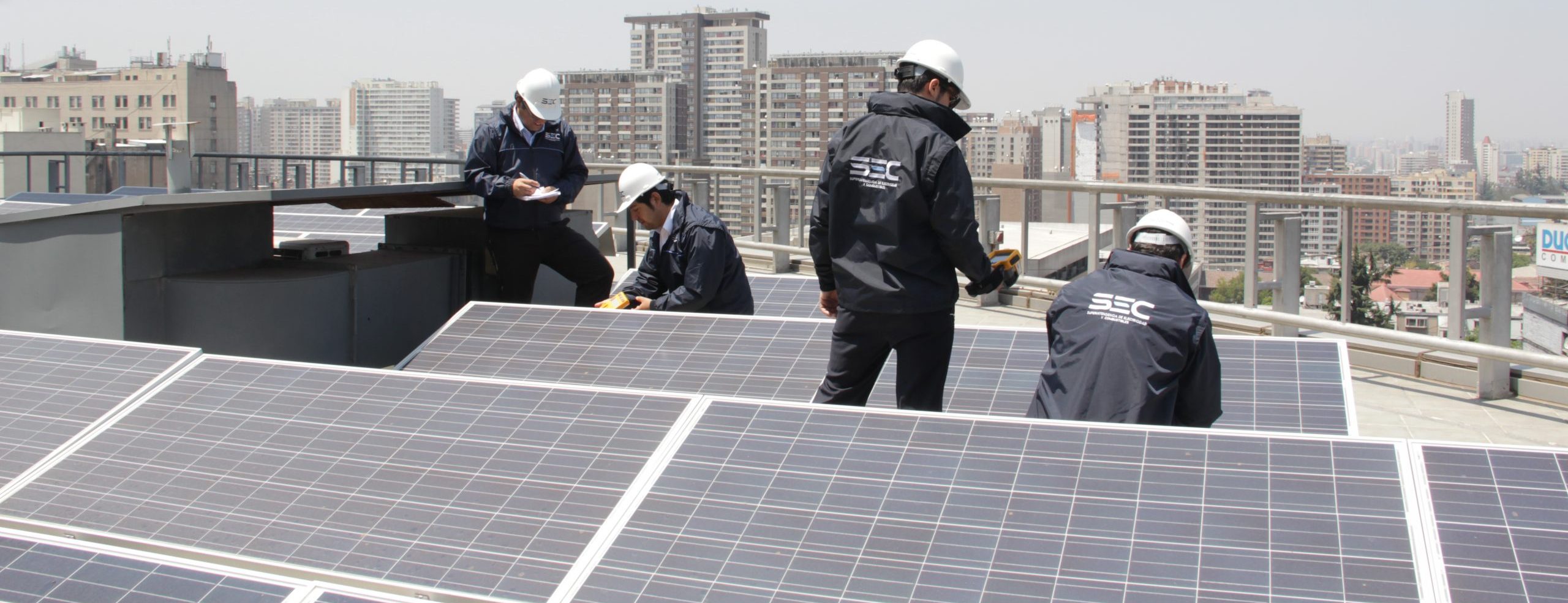 SEC multa con más de $400 millones a CGE por  demora en tramitación de proyectos renovables