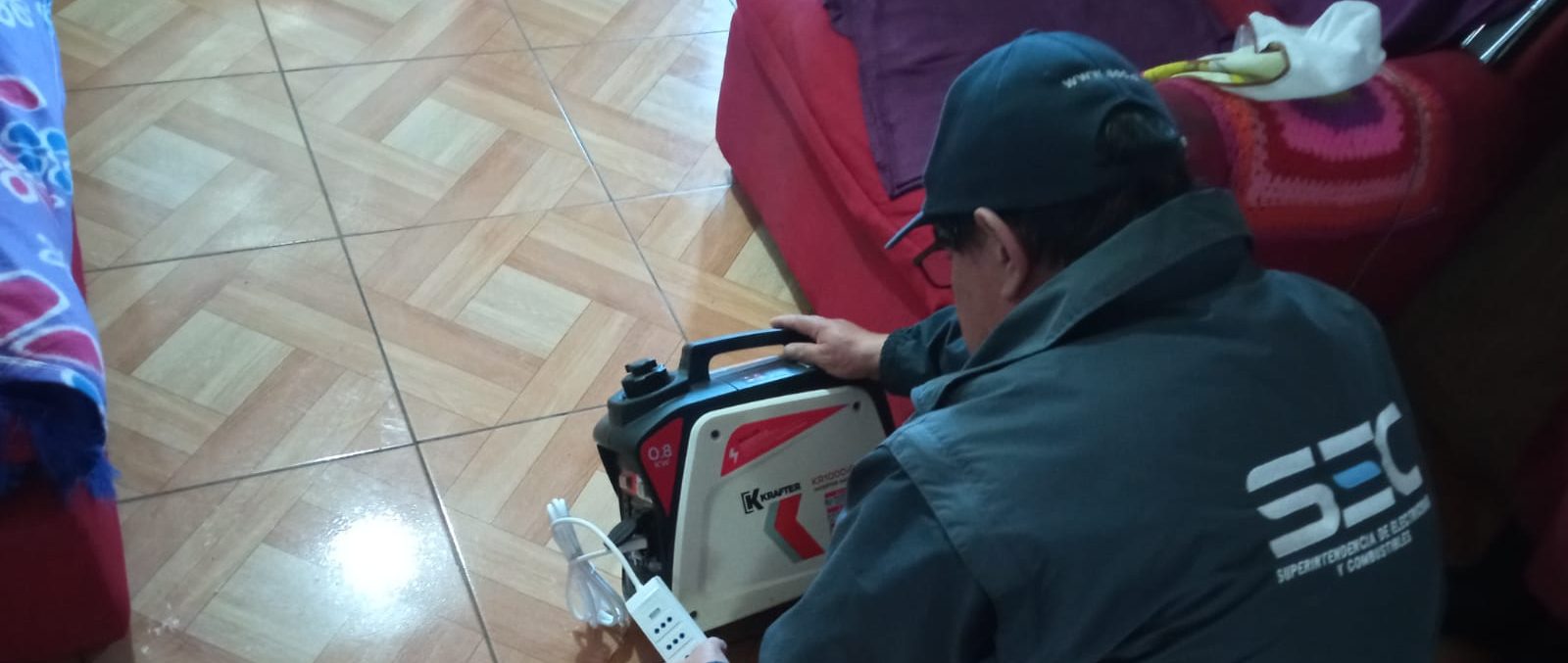 SEC formula cargos a seis eléctricas por no  atender llamados de electrodependientes