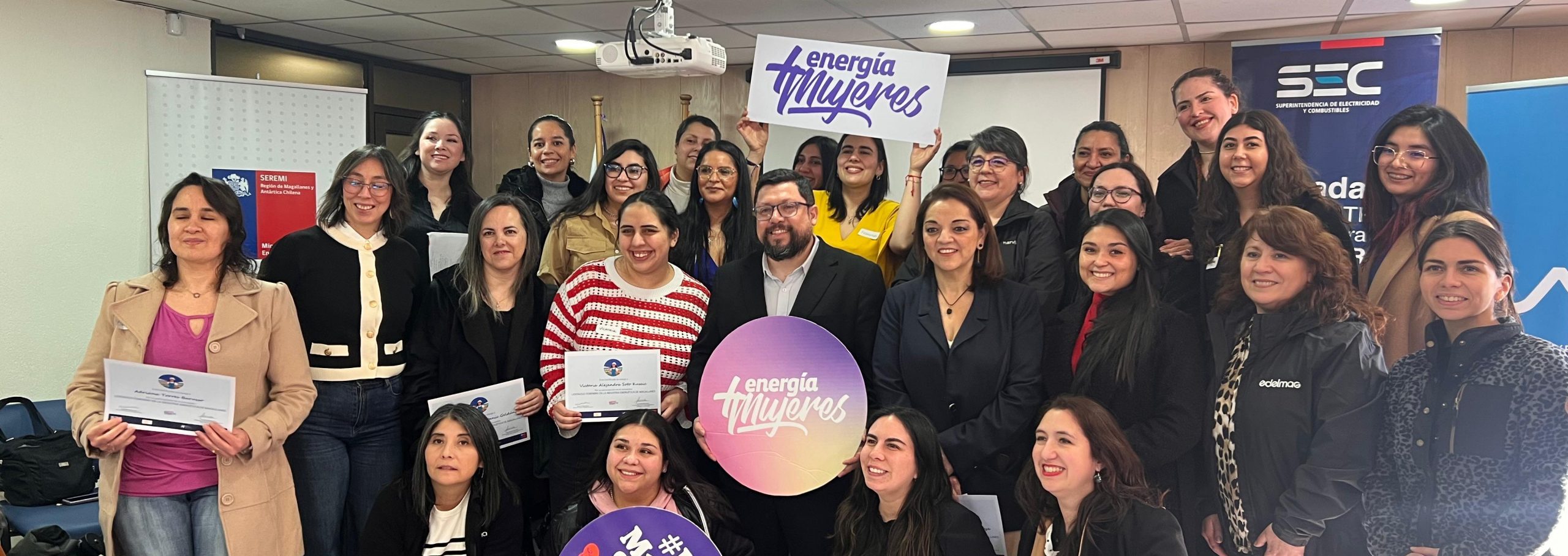 SEC convoca a mujeres del sector energético a debatir sobre rol femenino en la Industria